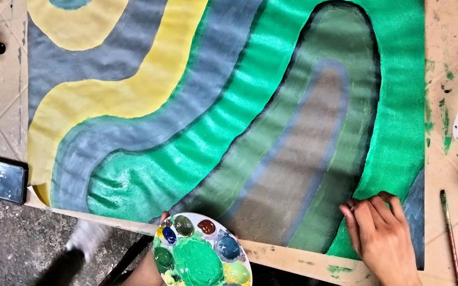 Wavy Paint
